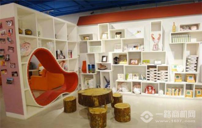 盈吉情趣生活馆加盟加盟 盈吉情趣生活馆加盟加盟