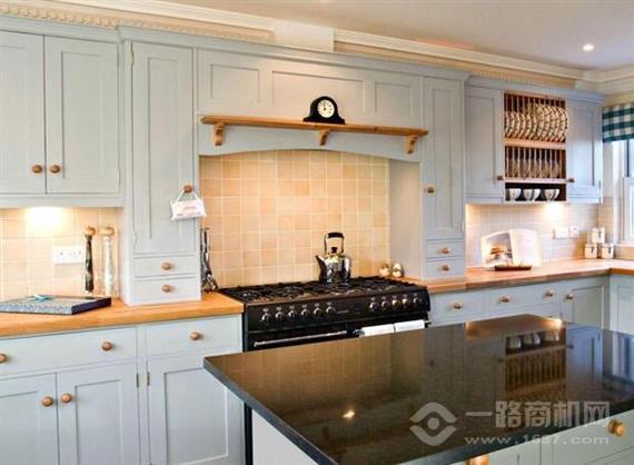 百家赞全铝家居定制