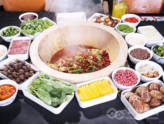 抚小鲜云南蒸汽石锅鱼