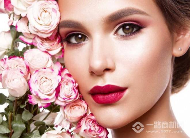 雅飛詩化妝品加盟