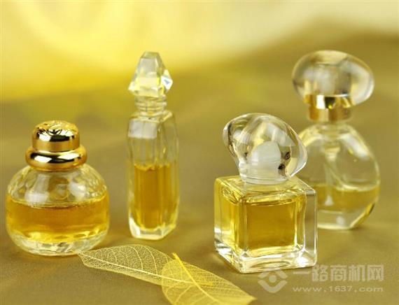 美丽经典化妆品