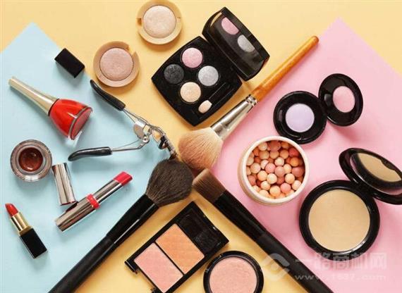 奈切儿化妆品