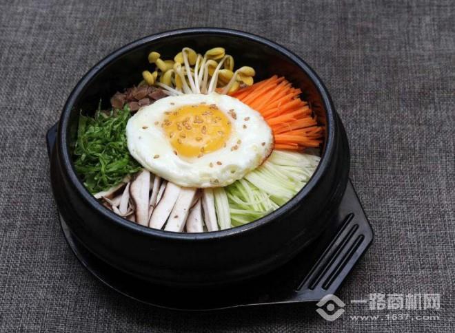 石尚佳石鍋拌飯加盟