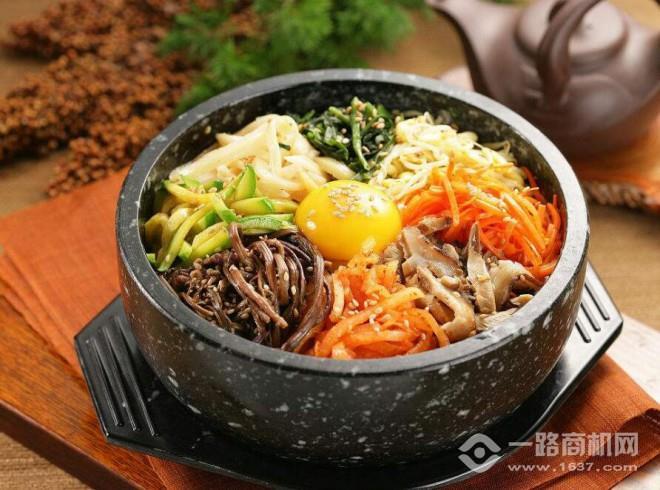 石尚佳石鍋拌飯加盟