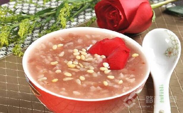 強氏喜阿婆粥餅店加盟