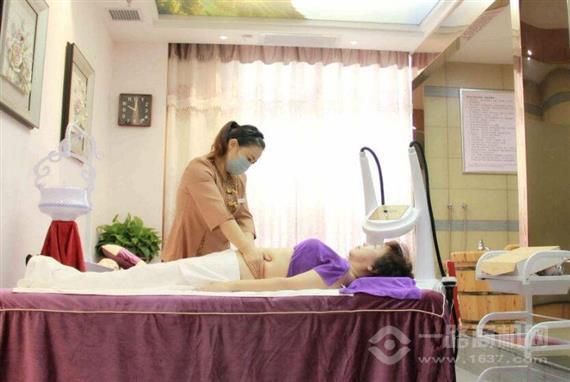 俪芬佳产后修复