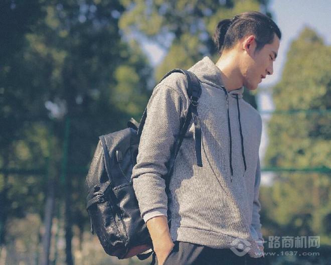 亞哥丹尼男裝加盟