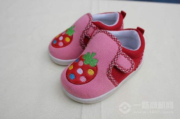 熊貓胖迪童鞋 熊貓胖迪童鞋