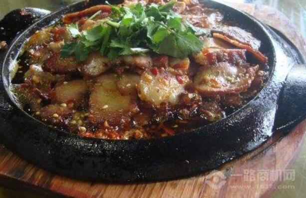 華姐干鍋煎肉飯烤肉加盟