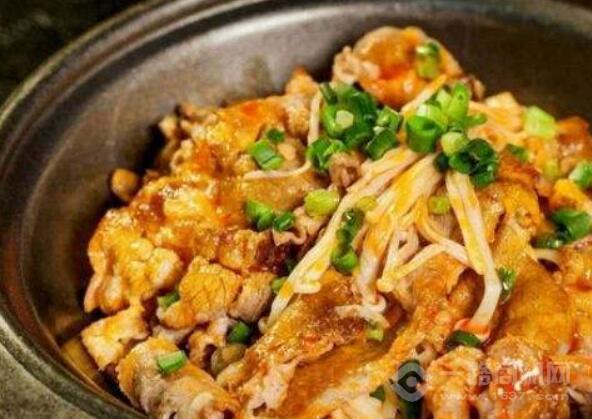 華姐干鍋煎肉飯烤肉加盟