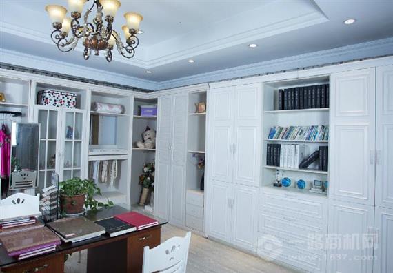 蒂亚娜全屋定制