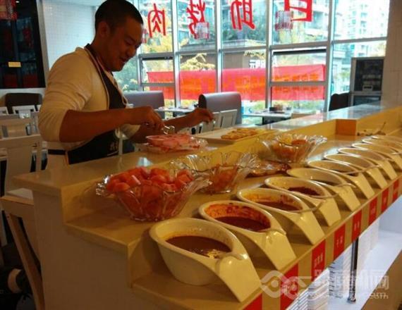 烤味轩个性涮烤吧