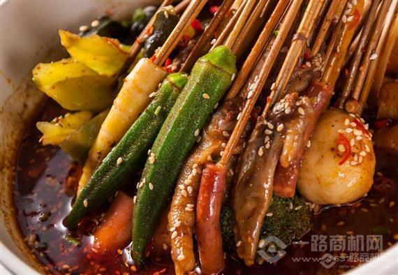 三介锅小郡肝串串香