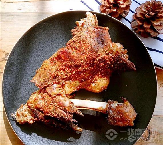 狼来了炭烤羊腿