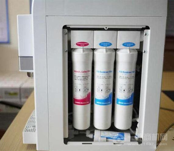 亚太水健净水器