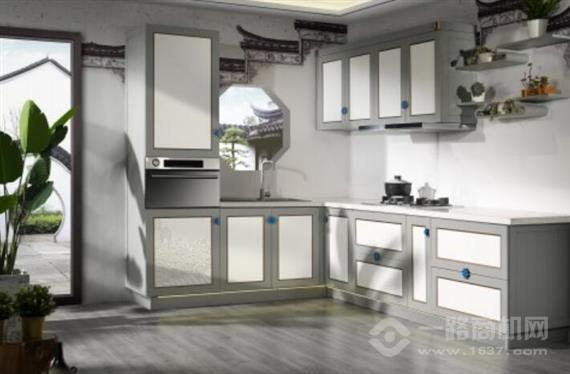 嘉斯顿铝材家居