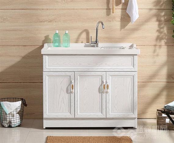 索菲尚全铝家具