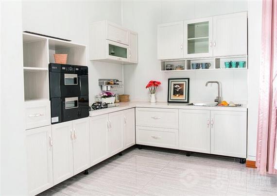 索菲尚全铝家具