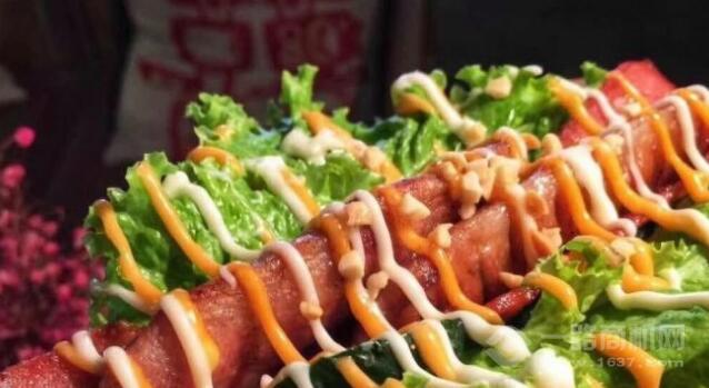 木与同三明治 木与同三明治