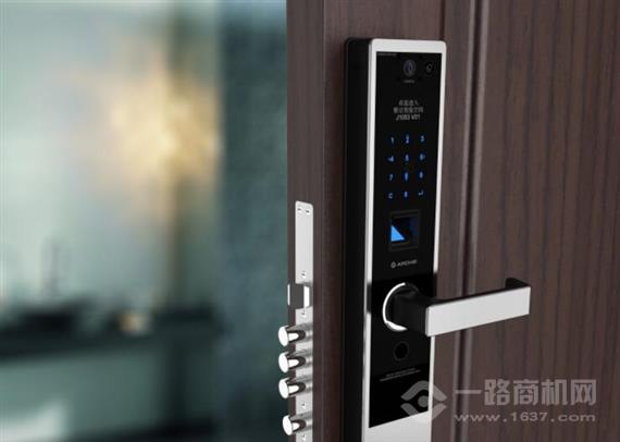 奔智指纹密码锁