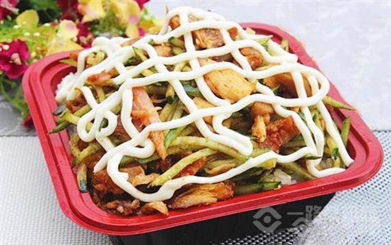 炊事班脆皮鸡烤肉饭