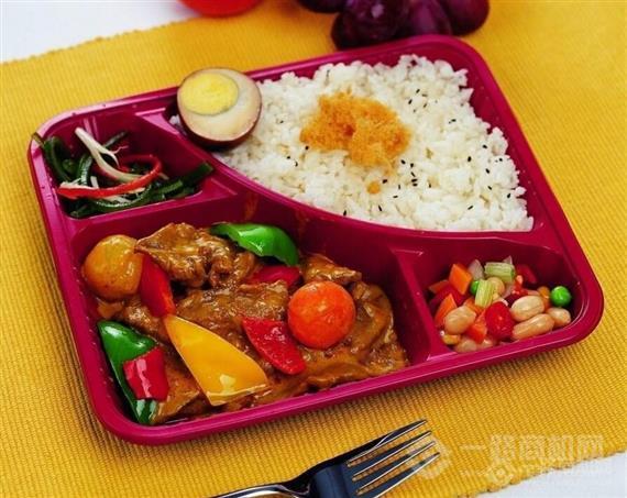 真味当中式快餐