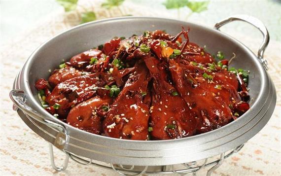 八千万干锅鸭头