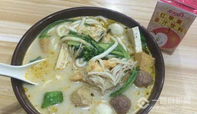 馍饭先生麻辣烫加盟