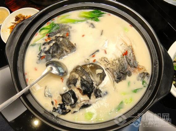 鱼乡码头鱼火锅