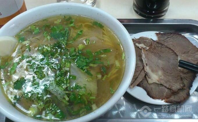 珍满福砂锅牛肉拉面