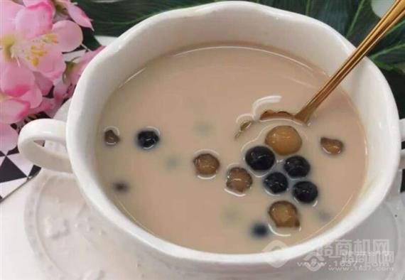 汁上粒合奶茶