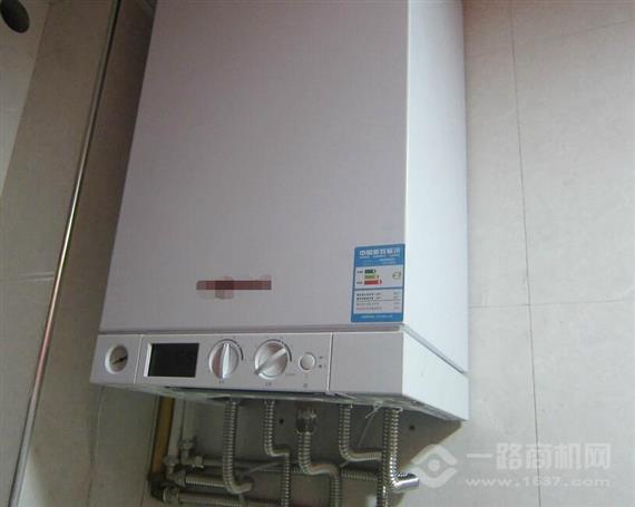 奥斯耐燃气壁挂炉