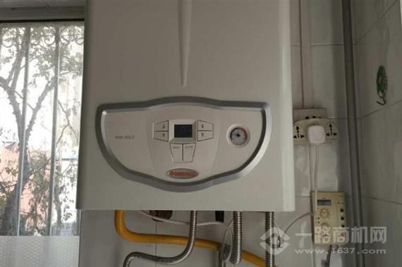 奥斯耐燃气壁挂炉