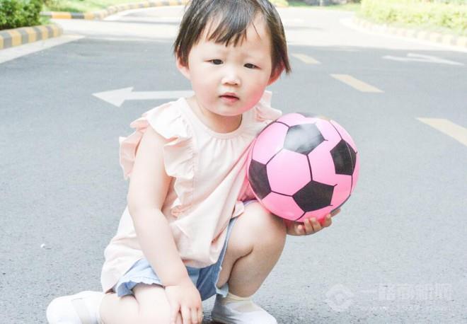 小精靈兒童攝影加盟 小精靈兒童攝影加盟