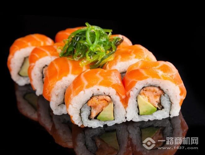 吉啦啦回轉壽司加盟