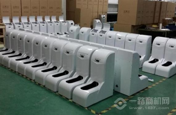 格兰亚智能洁鞋机