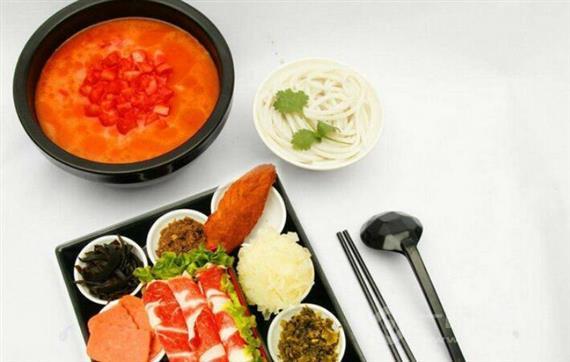 桥上郎过桥米线