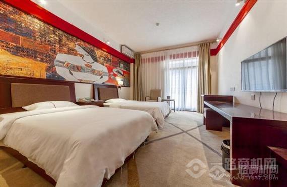 华美达安可酒店