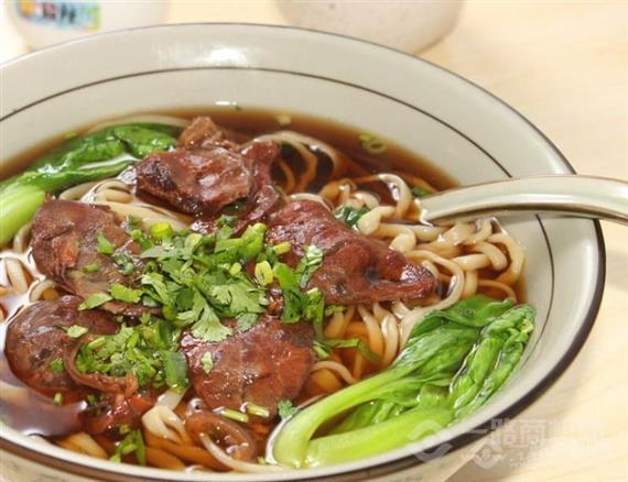 川西霸王牛肉面