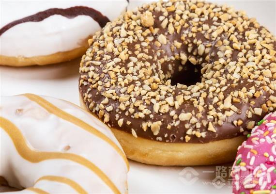多娜甜甜圈