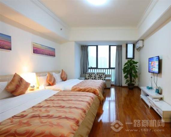 铂莱顿精品酒店