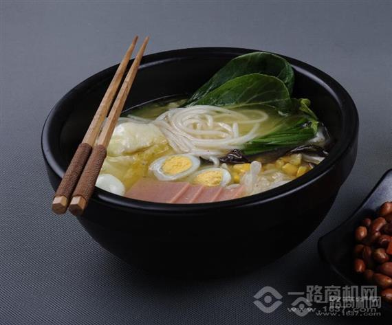 食尝仕过桥米线