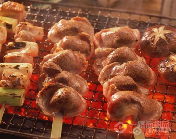 牛仔男孩巴西烧烤