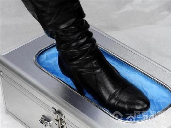 足洁邦自动鞋套机