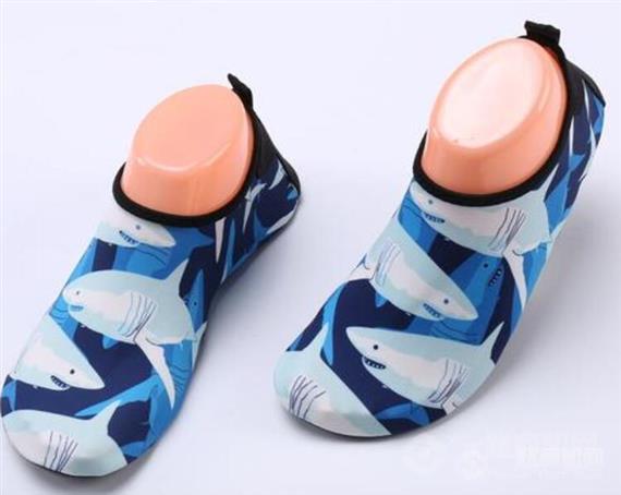 足洁邦自动鞋套机