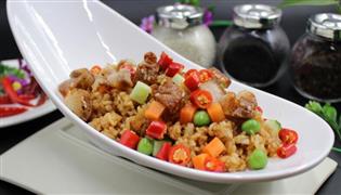 愛上燜小豬烤肉燜飯