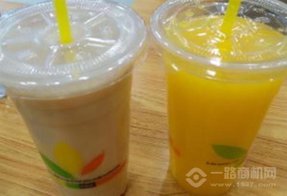 夏冬之春奶茶工坊