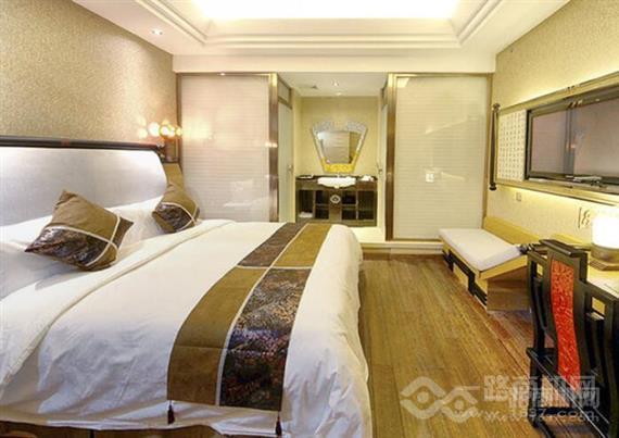 名仕学府精品酒店