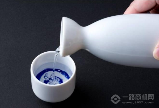 海河春白酒