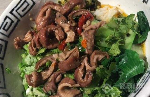 芬想羊肚尖米粉加盟